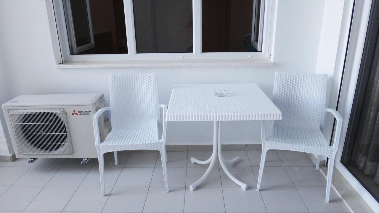Apartments In White Residence Sarandë Eksteriør billede