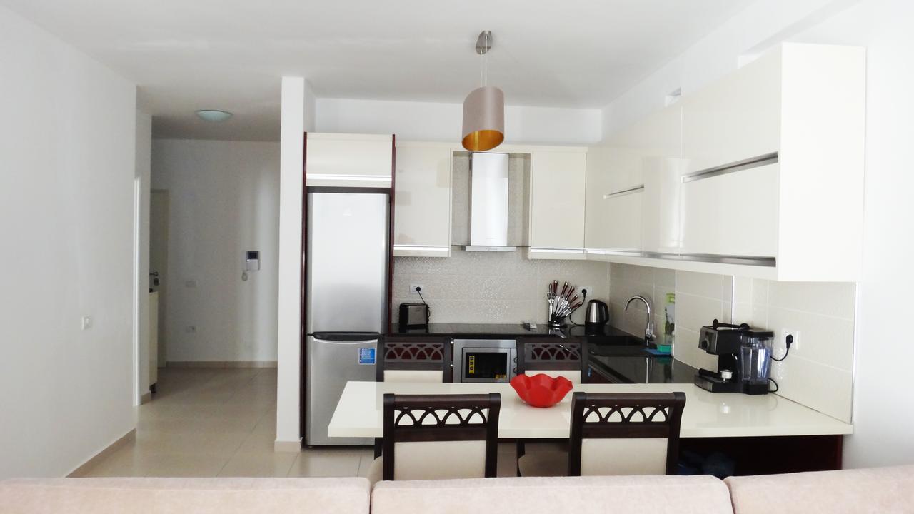 Apartments In White Residence Sarandë Eksteriør billede