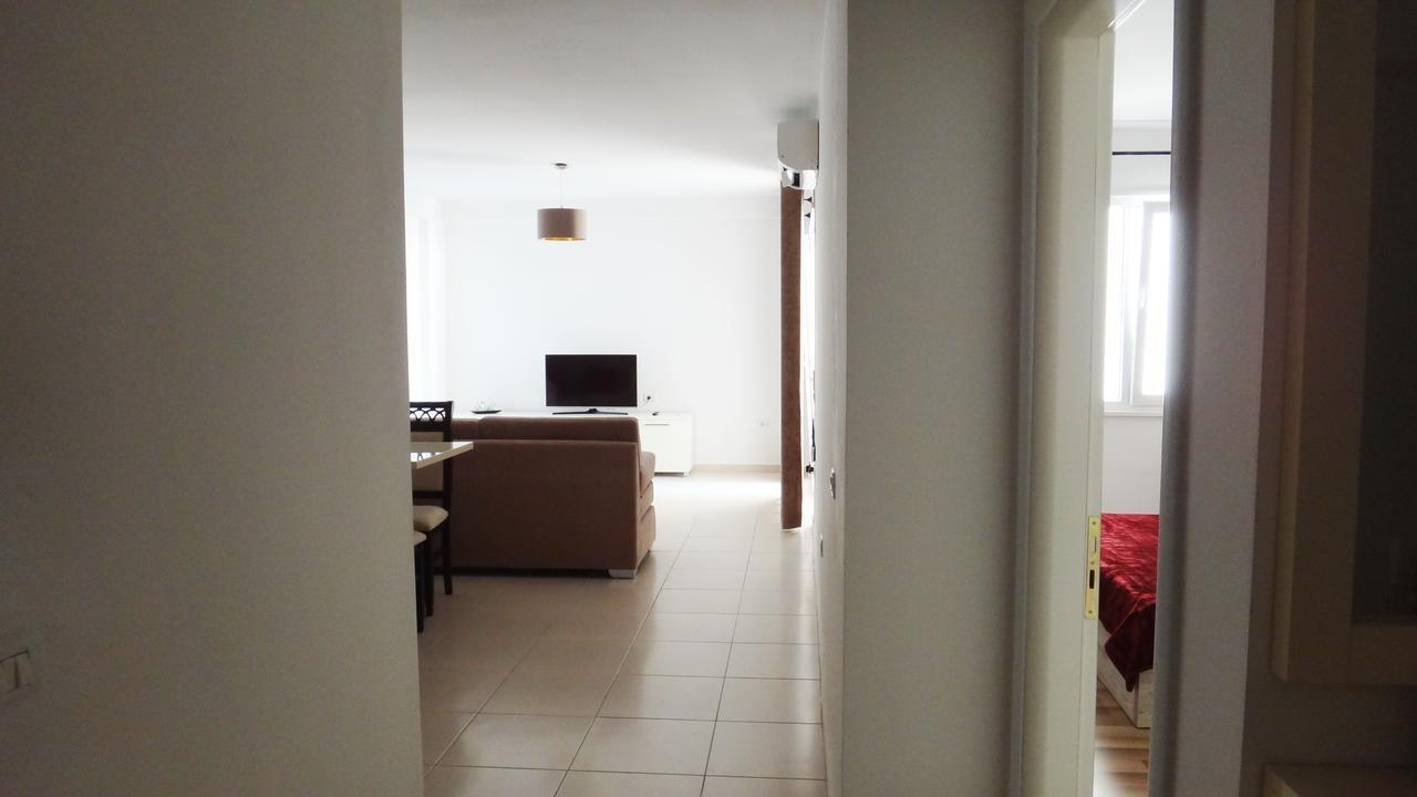 Apartments In White Residence Sarandë Eksteriør billede